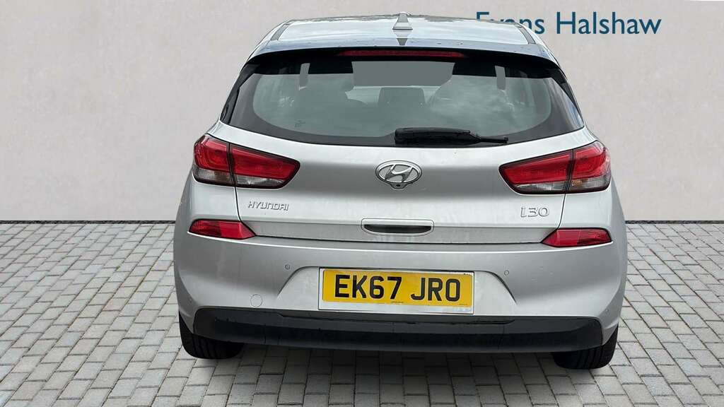 Hyundai I30 1.0T Gdi Se Nav 2017 Silver #4