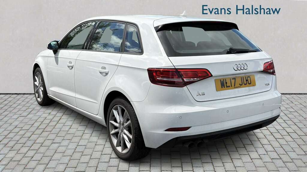 Audi A3 2.0 Tdi Se Technik 2017 White #3