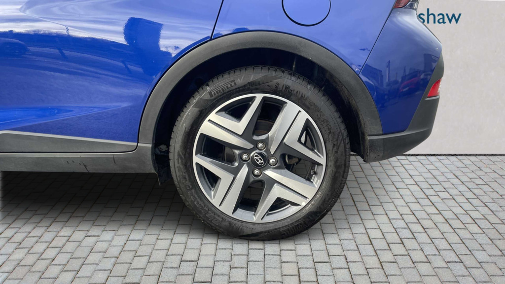 Hyundai Bayon 1.0 Tgdi 120 48V Mhev Premium 2022 Blue #3