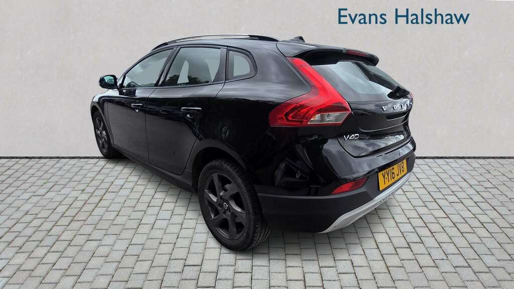 Volvo V40 Cross Country D2 120 Cross Country Lux Geartronic 2016  #4