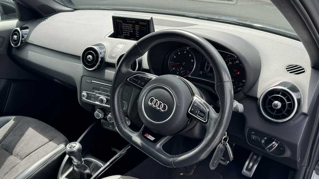 Audi A1 1.4 Tfsi Sport Nav Black #7