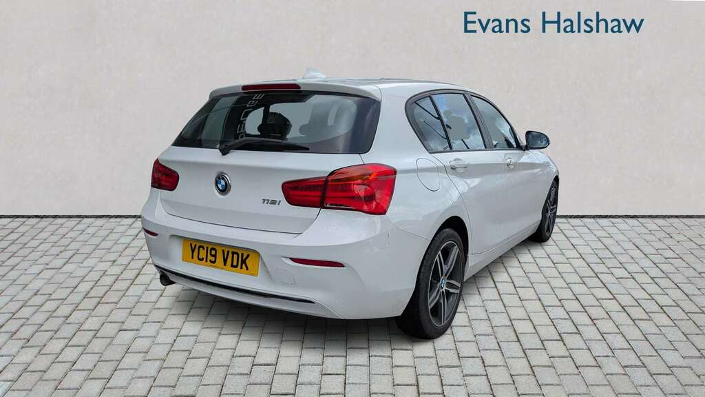 BMW 1 Series 118I 1.5 Sport Navservotronic 2019 YC19VDK White