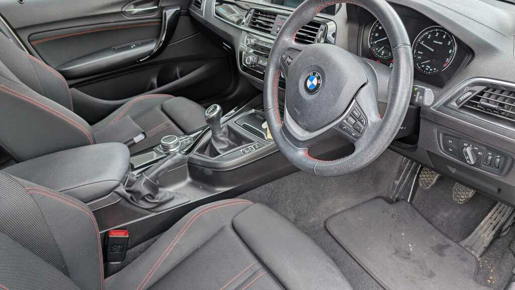 BMW 1 Series 118I 1.5 Sport Navservotronic 2019 YC19VDK White #3