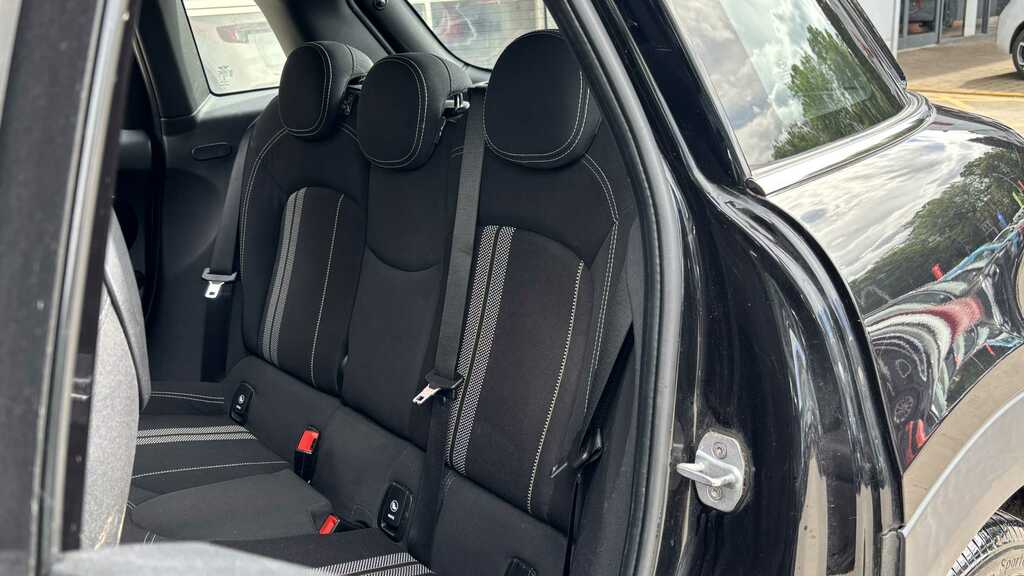 Mini Hatch 2.0 Cooper S Sport II Nav Pack 2019 BX19XOP Black #4