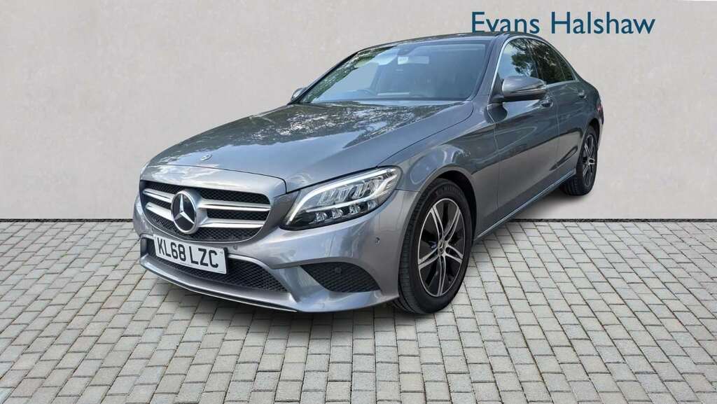 Mercedes-Benz C Class C220d Sport 9G-tronic 2019 KL68LZC #2