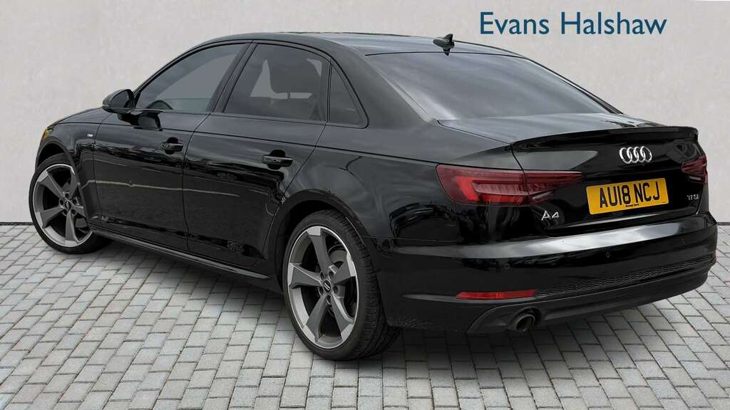 Audi A4 1.4T Fsi Black Edition 2018 Black #2