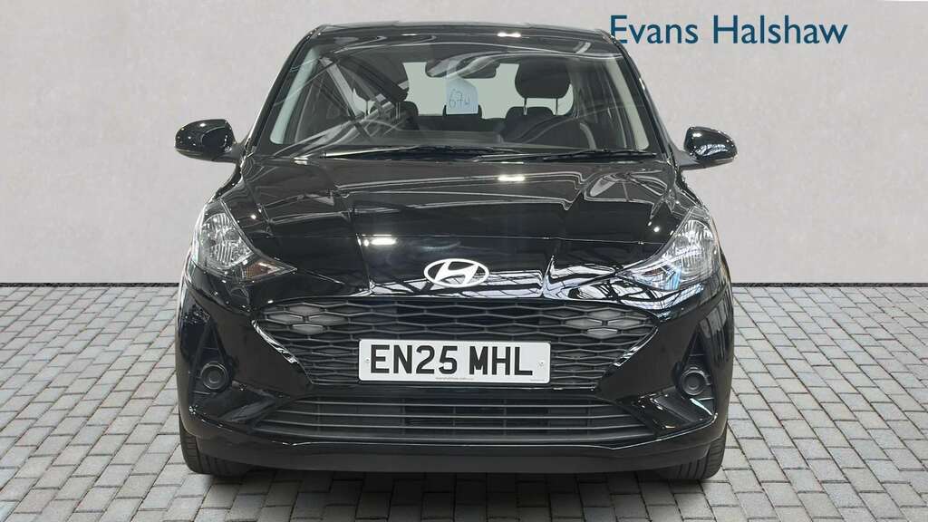 Hyundai I10 1.0 63 Advance Nav 2025 Black #3