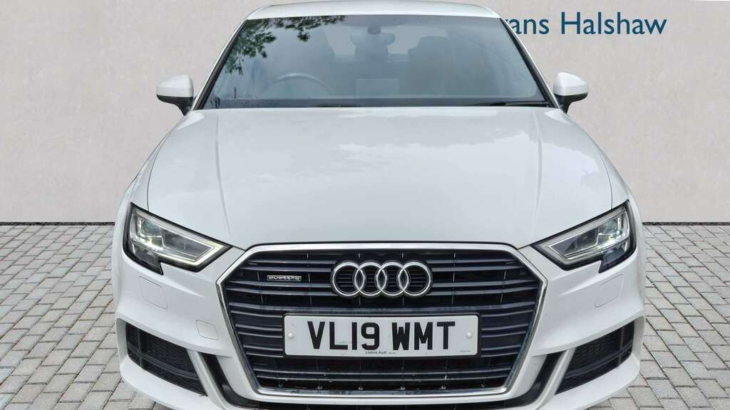Audi A3 40 Tfsi Quattro S Line S Tronic 2019 White #4