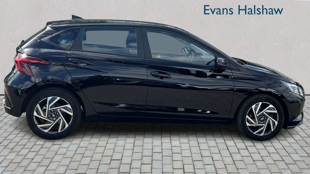 Hyundai I20 1.0T Gdi Advance Nav 2025 Black #3