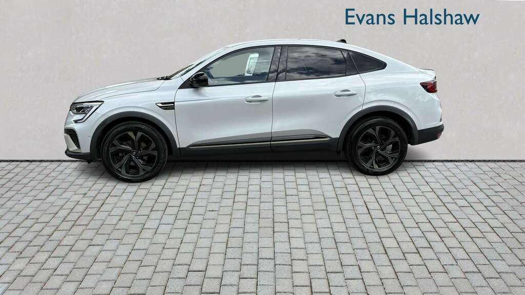 Renault Arkana 1.6 E-tech Full Hybrid 145 Engineered 202 White #4