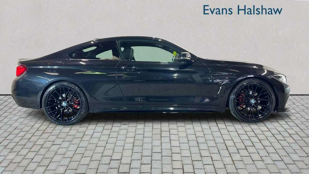 BMW 4 Series 420I M Sport Professional Media 2020 Black #3