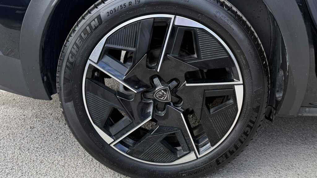 Peugeot 408 1.2 Puretech Gt Eat8 2024 Black #6