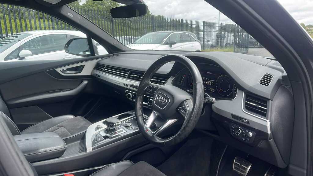 Audi Q7 3.0 Tdi V6 S Line Sport Edition Tiptronic Quattro  #8