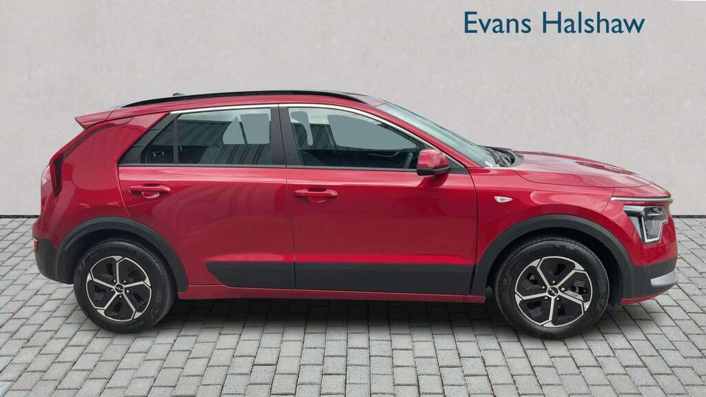 Kia Niro 1.6 Gdi Hybrid 2 Dct 2023 Red #3