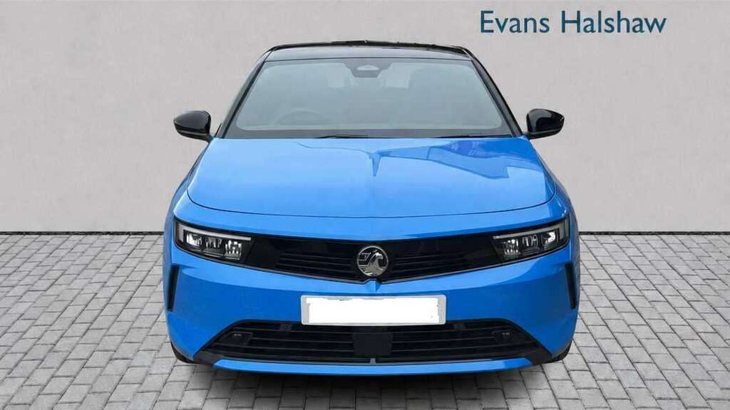 Vauxhall Astra 1.2 Turbo 130 Griffin 2026 NL26FCF Blue #2