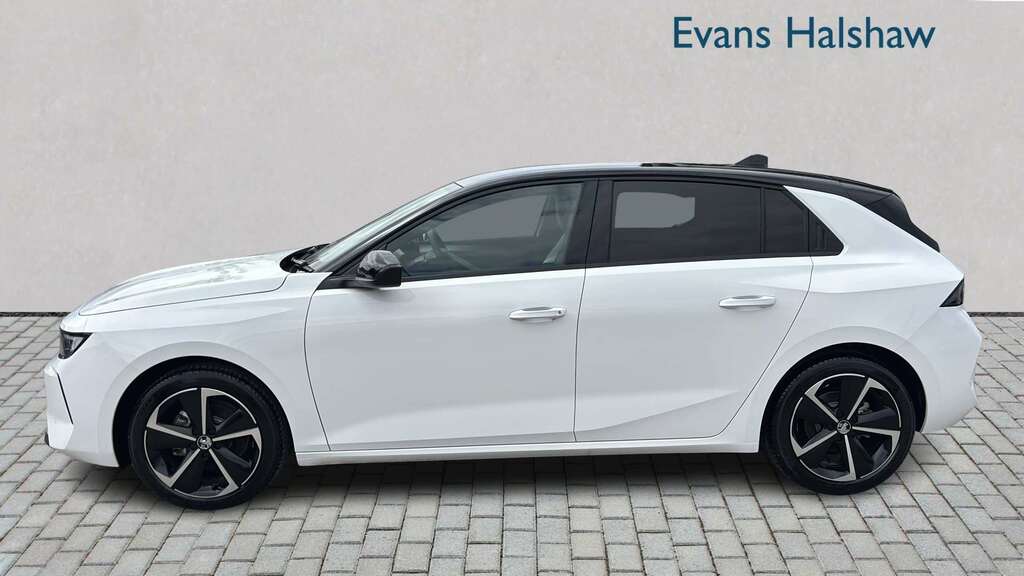 Vauxhall Astra 1.2 Turbo 130 Griffin 2026 NL26FCJ White #3