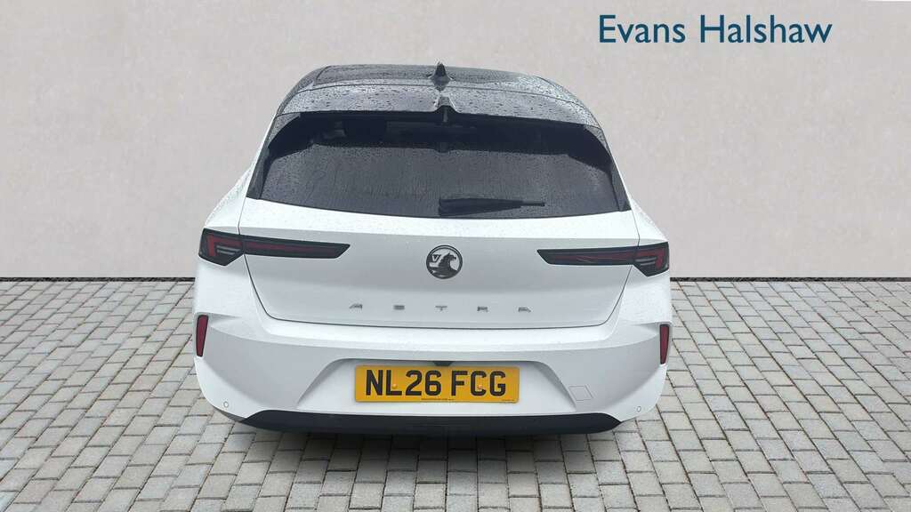 Vauxhall Astra 1.2 Turbo 130 Griffin 2026 NL26FCG White #5