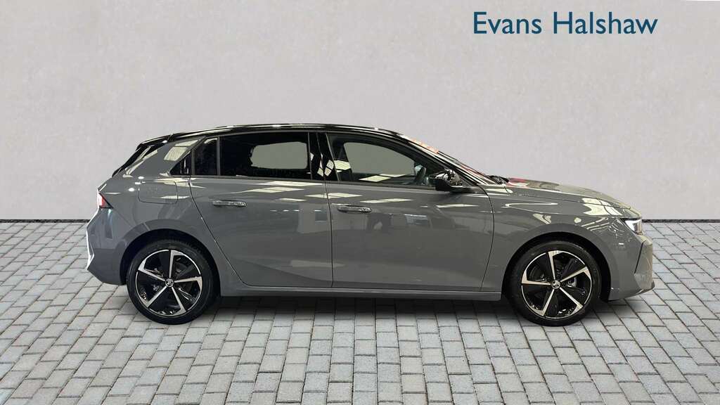 Vauxhall Astra 1.2 Turbo 130 Griffin 2026 YL26CFN Grey #3