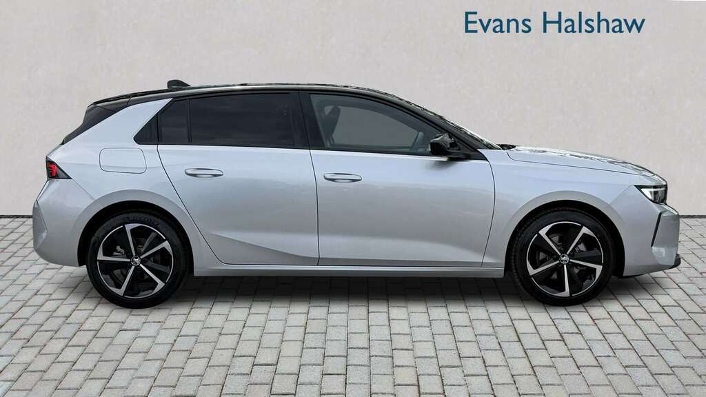 Vauxhall Astra 1.2 Turbo 130 Griffin 2026 FH26USU Silver #3