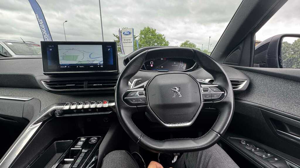 Peugeot 5008 1.5 Bluehdi Allure Premium Eat8 2023 Black #6