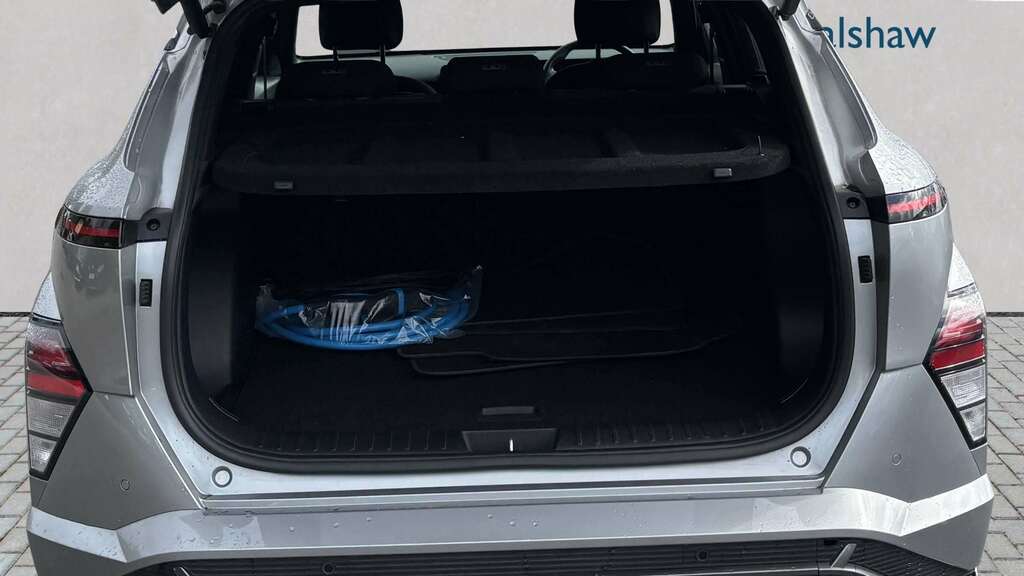 Hyundai Kona 160Kw N Line 65Kwh 2025 Silver #3