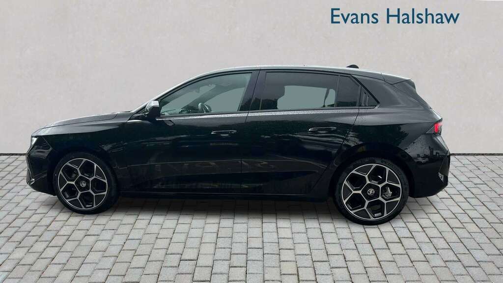 Vauxhall Astra 1.2 Turbo 130 Ultimate 2026 PF26OEE Black #6
