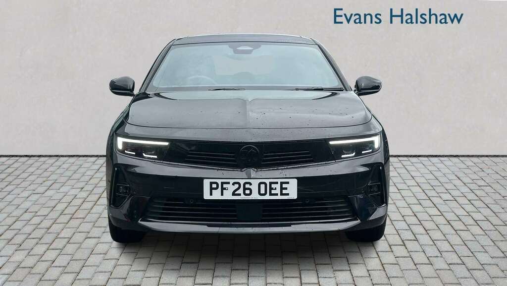 Vauxhall Astra 1.2 Turbo 130 Ultimate 2026 PF26OEE Black #3