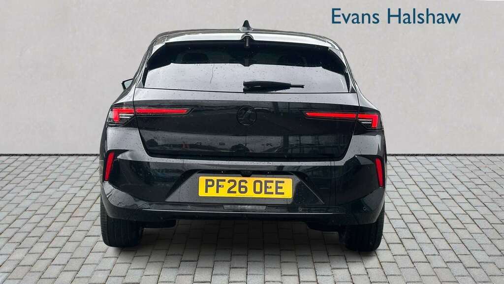 Vauxhall Astra 1.2 Turbo 130 Ultimate 2026 PF26OEE Black #4