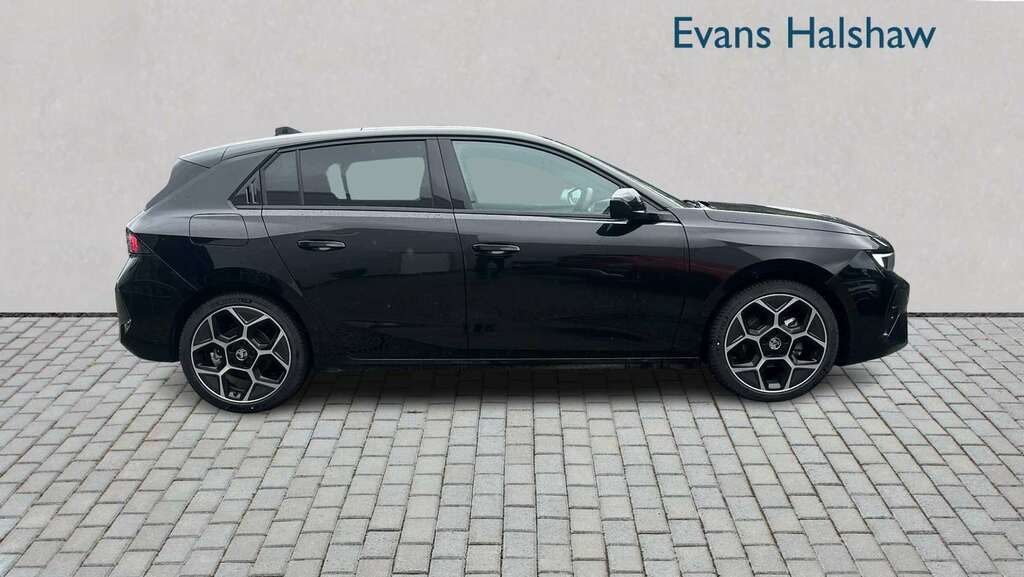 Vauxhall Astra 1.2 Turbo 130 Ultimate 2026 PF26OEE Black #5