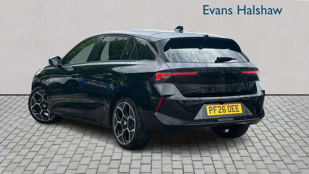 Vauxhall Astra 1.2 Turbo 130 Ultimate 2026 PF26OEE Black #2
