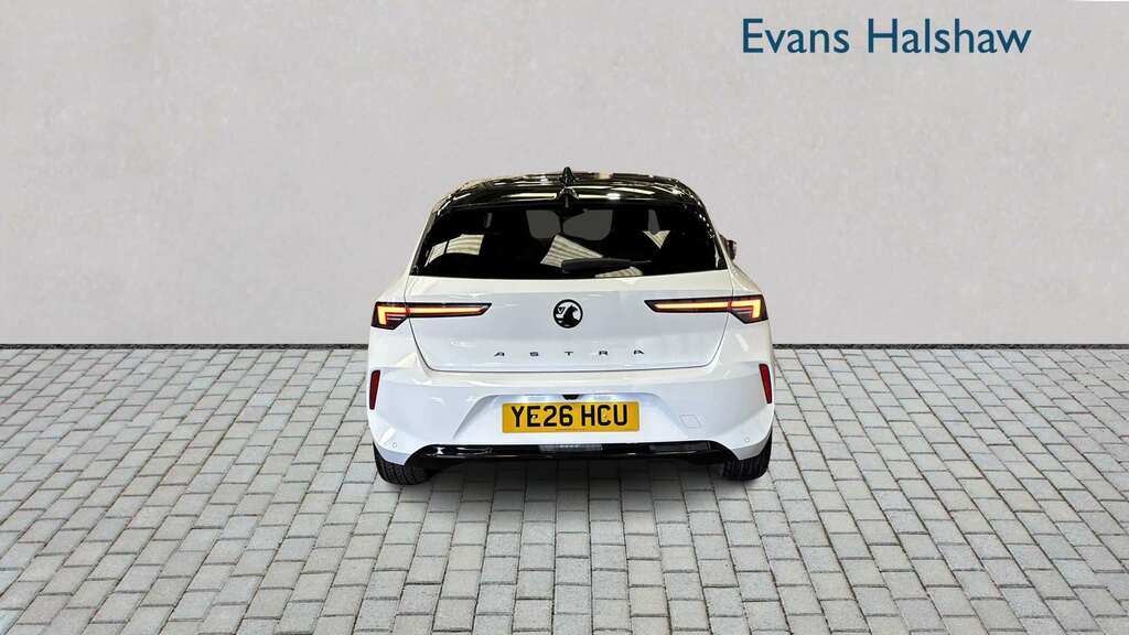 Vauxhall Astra 1.2 Turbo 130 Ultimate 2026 YE26HCU White #4