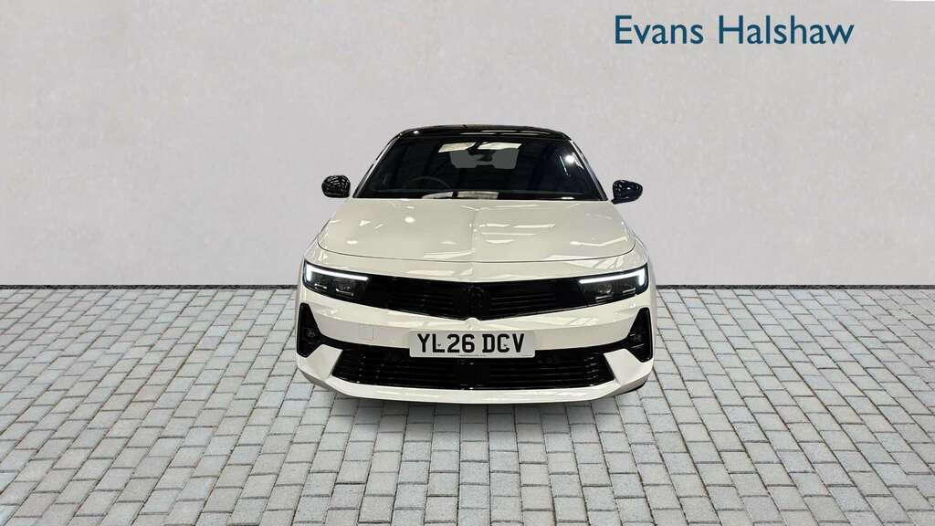 Vauxhall Astra 1.2 Turbo 130 Ultimate 2026 YL26DCV White #3