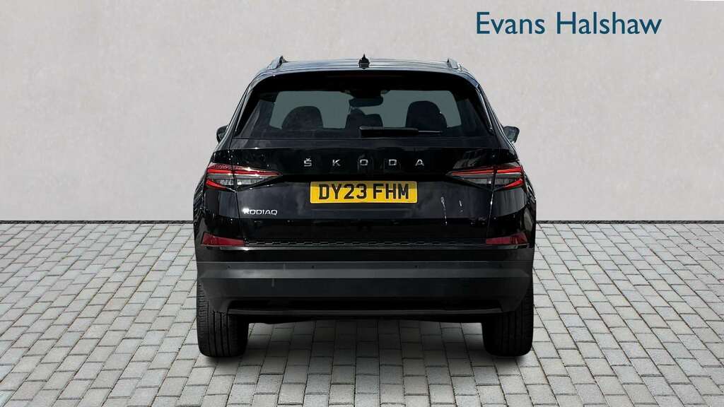 Skoda Kodiaq 1.5 Tsi Se L Executive Dsg 7 Seat 2023 Black #4