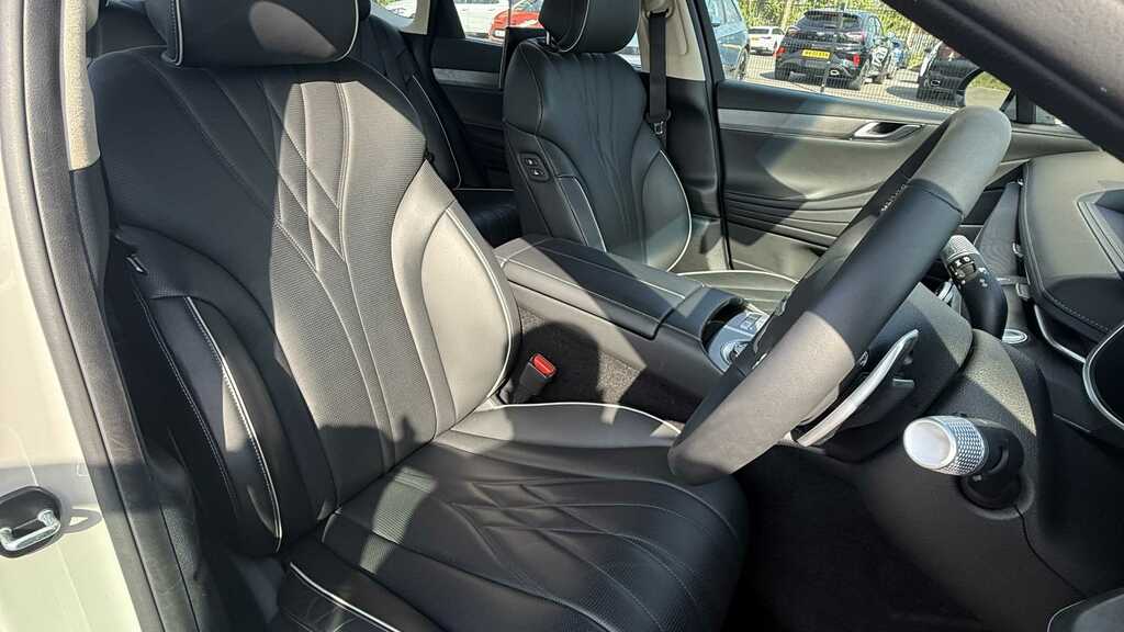 Genesis G80 272Kw Luxury 87.2Kwh Awd 2026 Grey #6