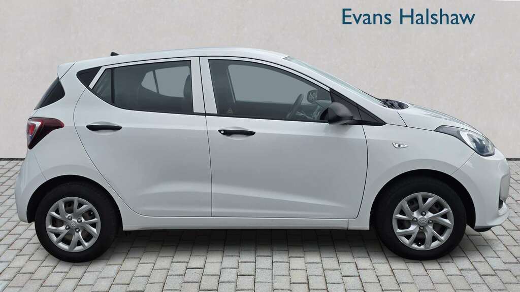 Hyundai I10 1.0 S 2017 White #4