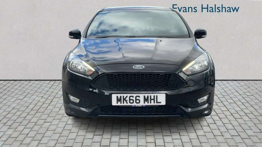 Ford Focus 1.0 Ecoboost 125 St-line 2017 MK66MHL Black #4