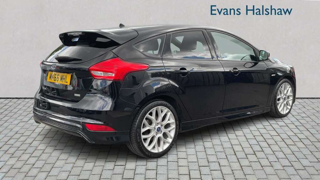 Ford Focus 1.0 Ecoboost 125 St-line 2017 MK66MHL Black #2