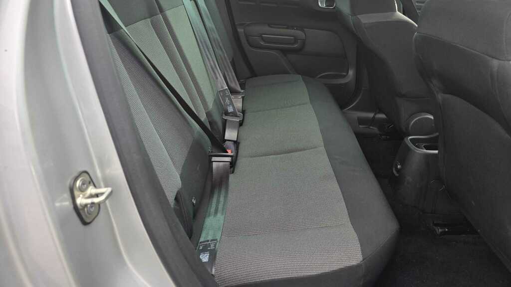 Citroen C3 Aircross 1.2 Puretech 110 Feel 6 Speed 2019 Silver #4