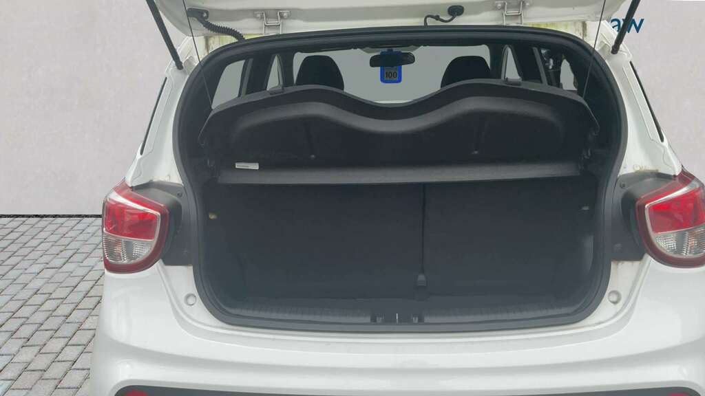 Hyundai I10 1.0 Go Se 2018 White #6