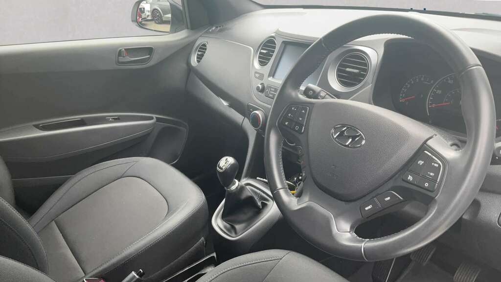 Hyundai I10 1.0 Go Se 2018 White #5