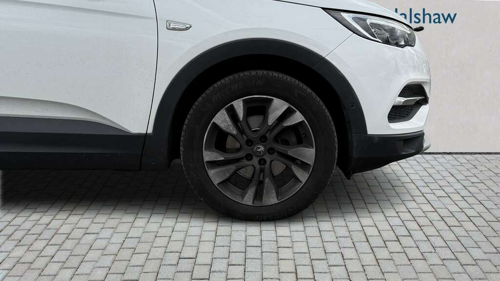 Vauxhall Grandland X 1.2 Turbo Sri Nav 2020 White #5