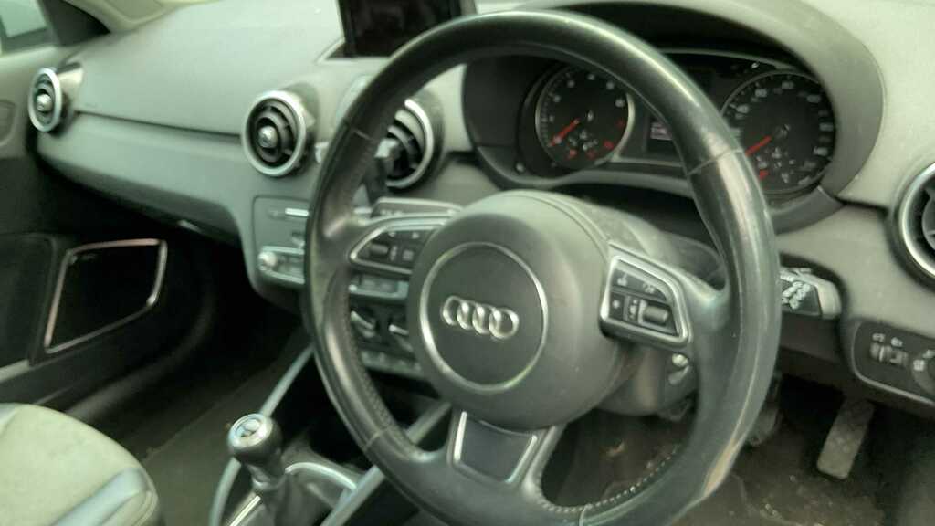Audi A1 1.4 Tfsi Sport 2018 LP67VTW Grey #4