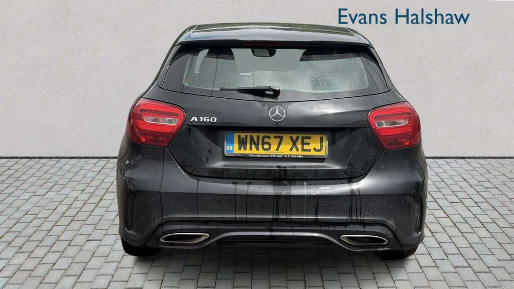 Mercedes-Benz A Class A160 Amg Line 2017 WN67XEJ Black #3
