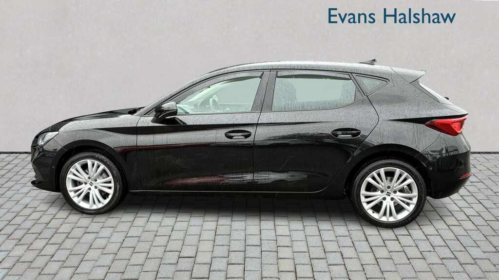Seat Leon 1.0 Tsi Evo Se Dynamic 2021 FD21KXR Black #3