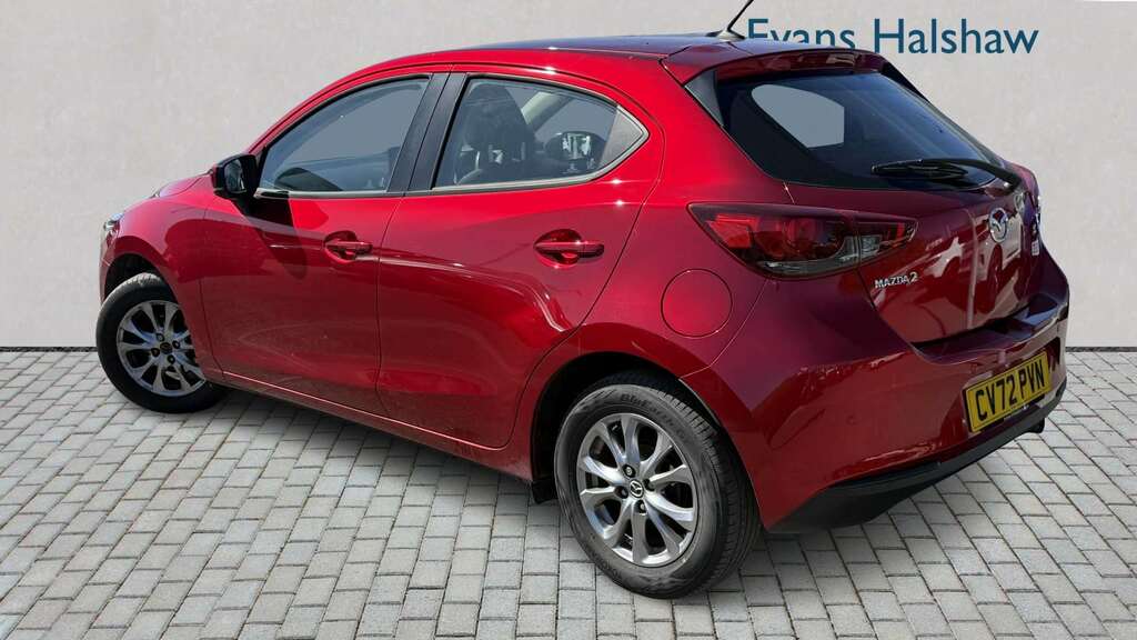 Mazda 2 1.5 Skyactiv G 75 Se-l 2023 Red #2