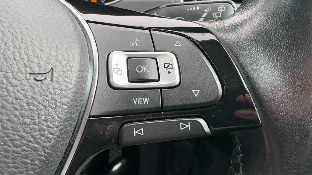 Volkswagen Golf SV Sv 1.5 Tsi Evo White #14