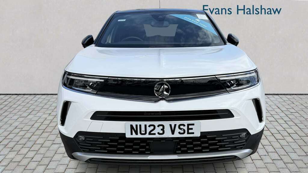 Vauxhall Mokka-e 100Kw Ultimate 50Kwh 2023 White #4