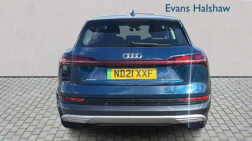 Audi E-tron 230Kw 50 Quattro 71Kwh Technik 2021 Blue #5