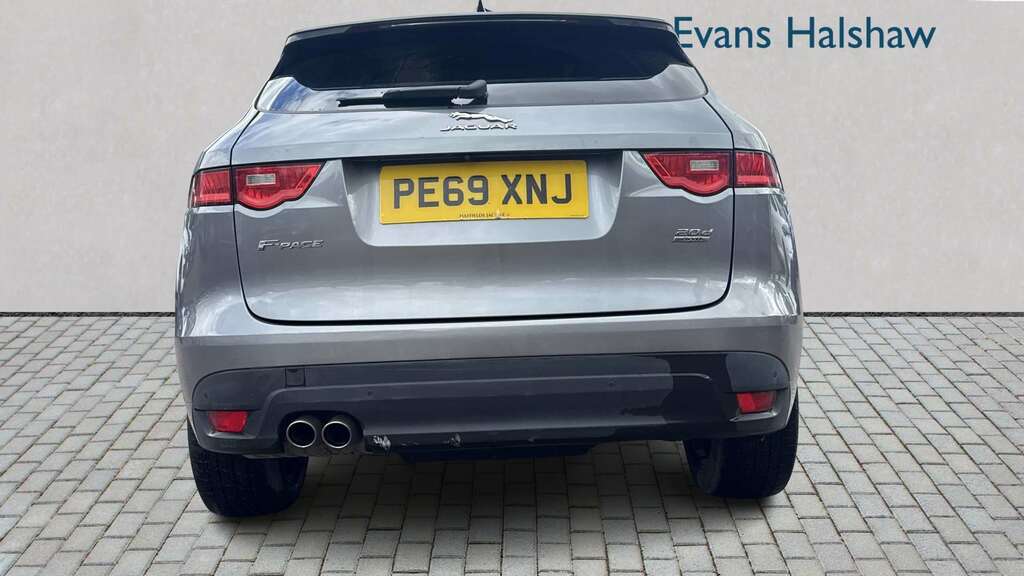 Jaguar F-Pace 2.0D 180 Chequered Flag Awd 2019 Grey #5