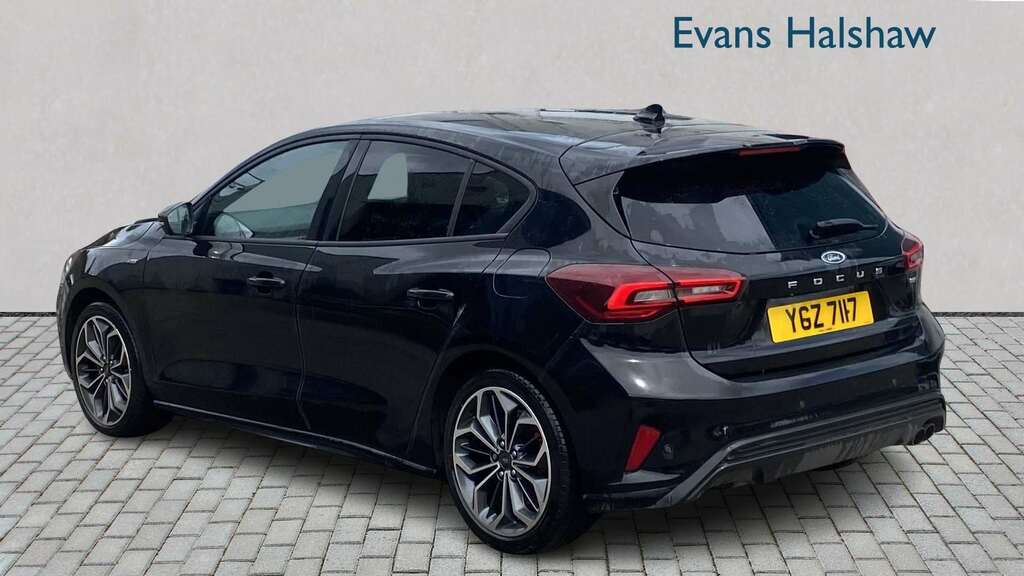 Ford Focus 1.0 Ecoboost Hybrid Mhev 155 St-line Vignale 2 YGZ7117 Black #3
